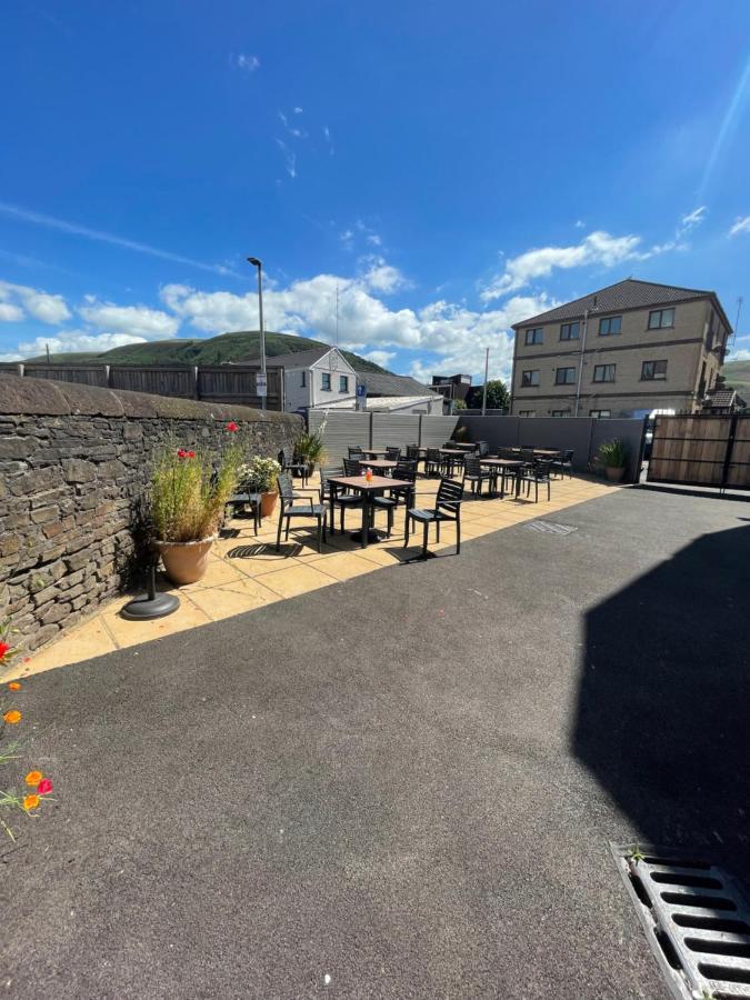 The Grand Hotel Port Talbot Esterno foto