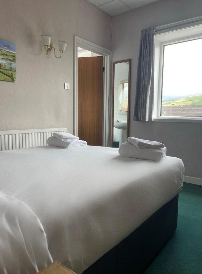 The Grand Hotel Port Talbot Esterno foto