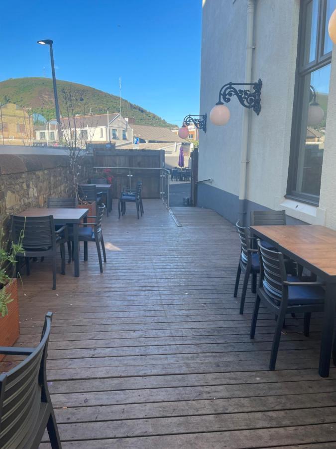 The Grand Hotel Port Talbot Esterno foto